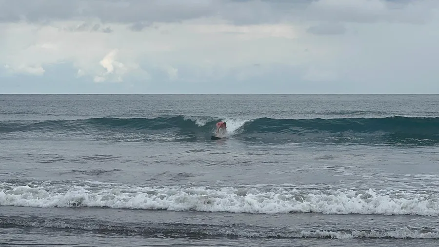 Surf and ocean conditions