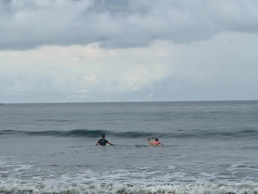 Surf and ocean conditions
